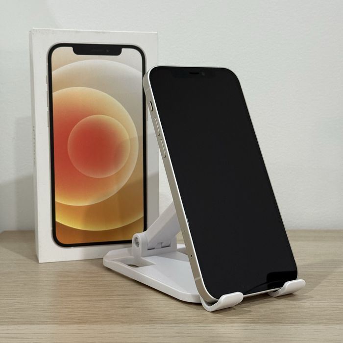 iPhone 12 - 64GB - Desbloqueado