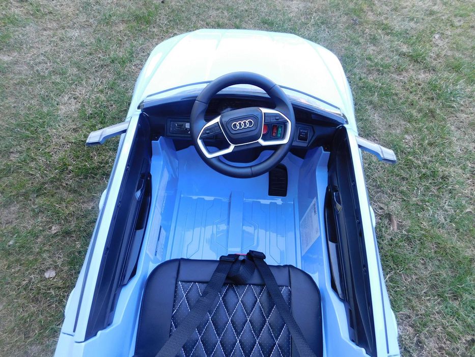 Auto samochód na akumulator AUDI E- TRON pojazd zabawki motor