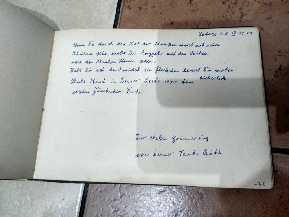 Sprzedam stare pamiętniki