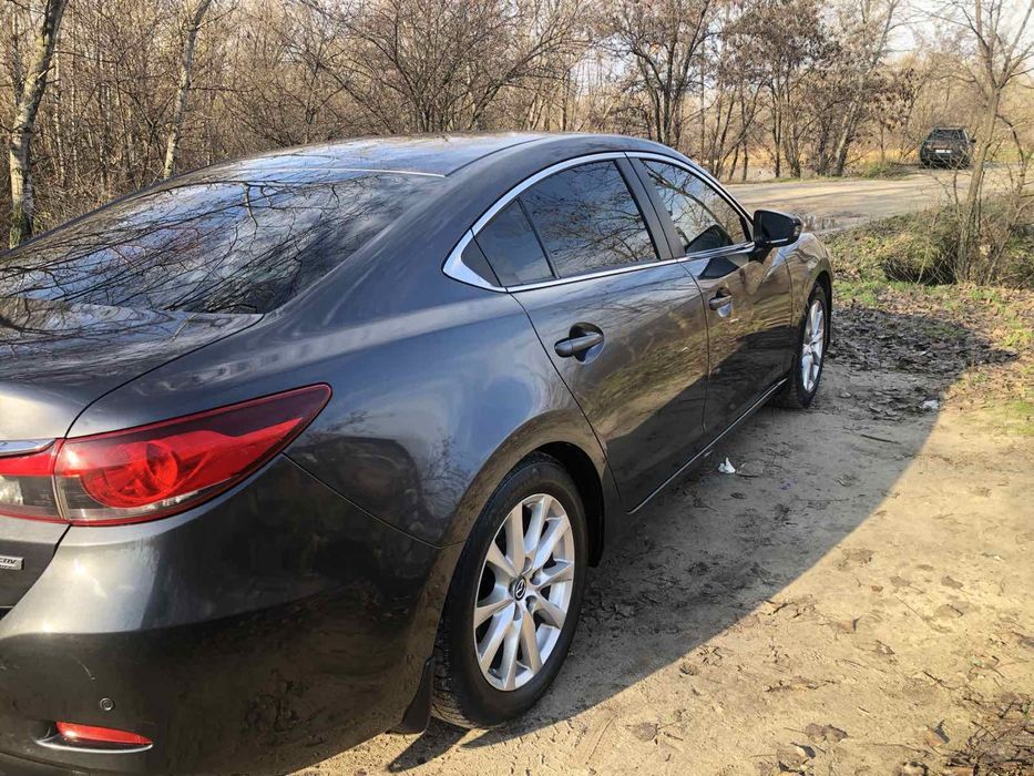 Продам авто мазда 6 газ/бенз