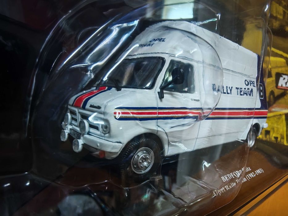 Bedford Blitz - Team Opel Rally 1:43