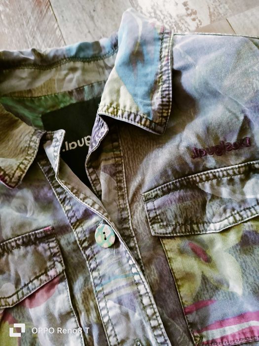 Desigual wzorzysta kurtka w stylu militarnym rozmiar 38