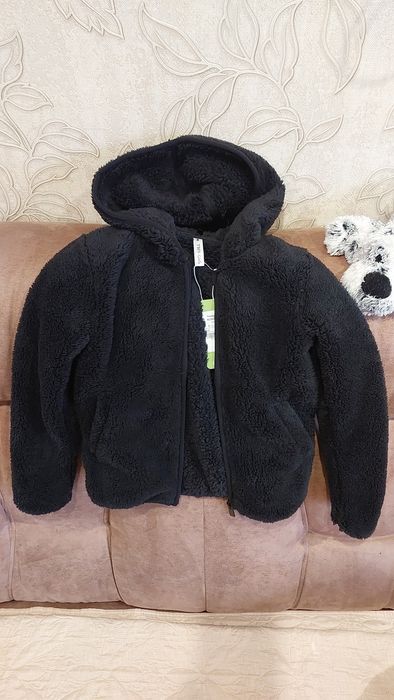 Пушистая махровая кофта курточка с капюшоном 6 - 8 лет
