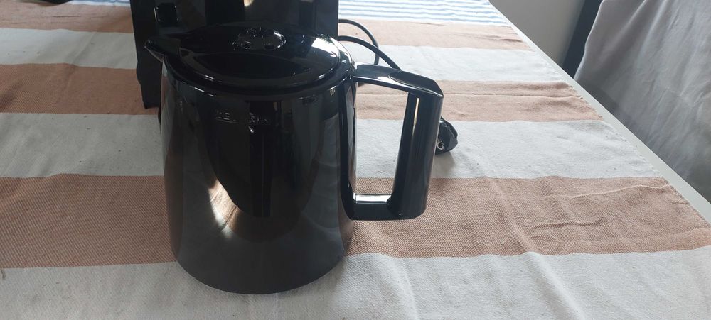 Ekspres do kawy przelewowy Severin