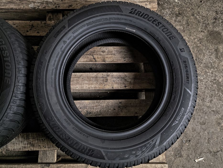 Поштучно 215/65r17 Bridgestone | LM001 / 6  | 7.5mm / 8mm | Одиночки / 1шт | Ідеальний стан, без пошкоджень, без ремонтів, без дефектів