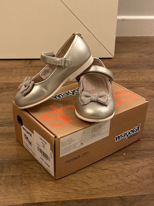 Mayoral Silver Mary Jane Shoes, Size 23