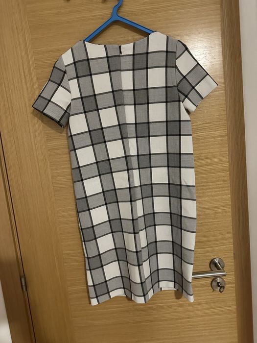 vestido na cela feminino