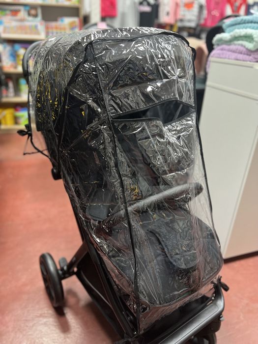 Дождевик для прогулочной коляски с окошком,универсальный CARRELLO