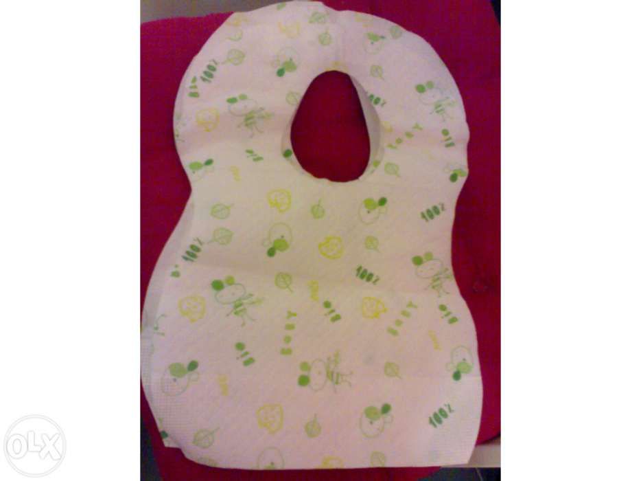 Conj 10 Babetes Descartáveis c/ Gatinhos e Bonecos