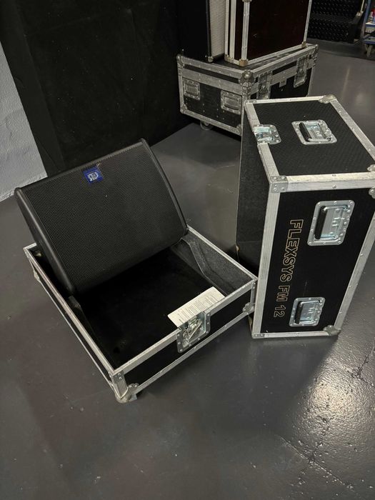 Vendo 4 monitores dB Technologies Flexsys FM12 com case64564057493506121