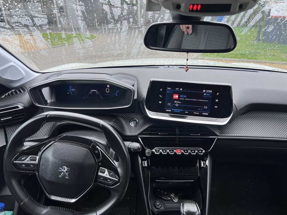 Peugeot 208 Allure NACIONAL