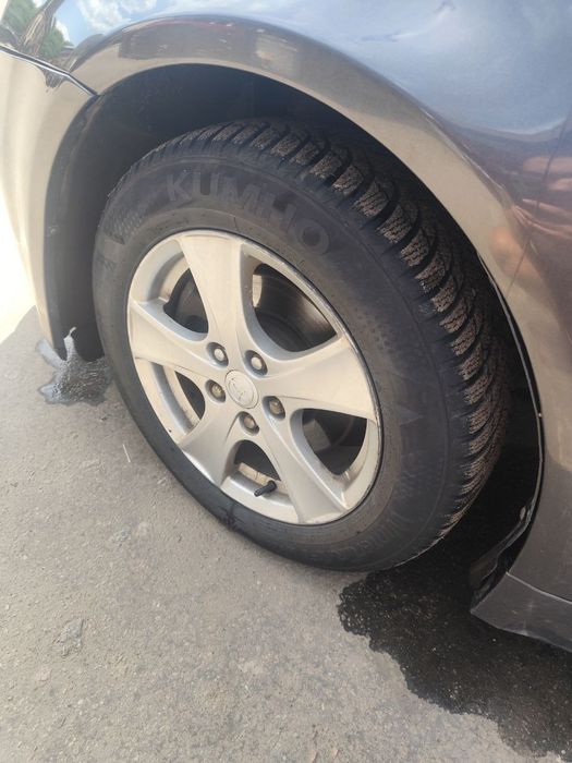 Toyota Avensis 2010