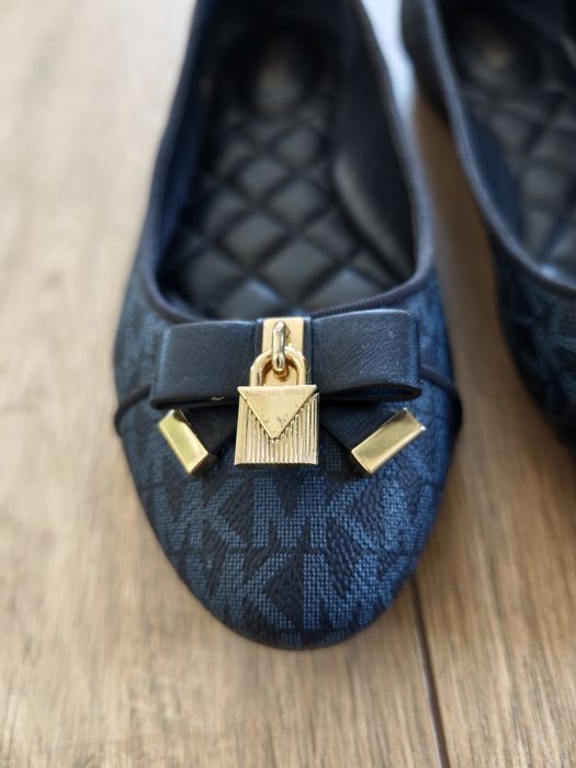 Granatowe baleriny Michael Kors, rozmiar 38