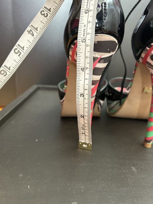 Buty na obcasie Kazar