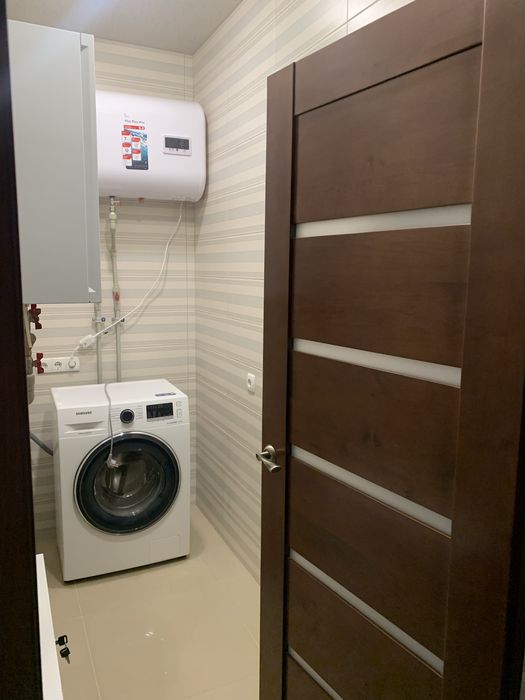 Здам окремий невеликий будинок у р-ні ботанічного саду зі всіма зручн.