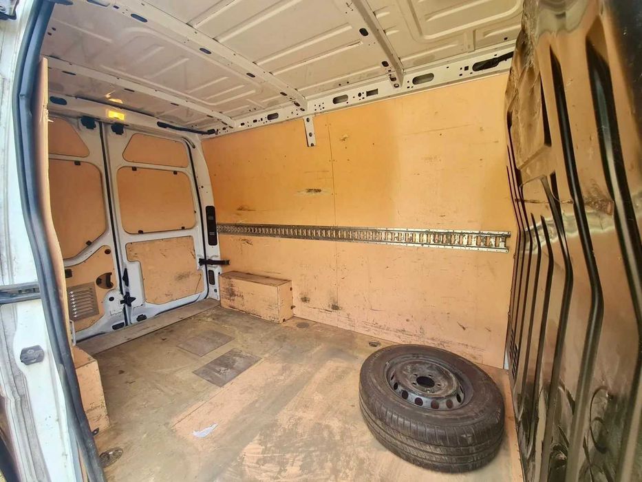 Renault Master 2.3 dCi L2H2 3.5T plataforma IVA DEDUTÍVEL