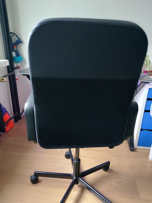 Krzesło biurkowe,Ikea Bomstad czarny