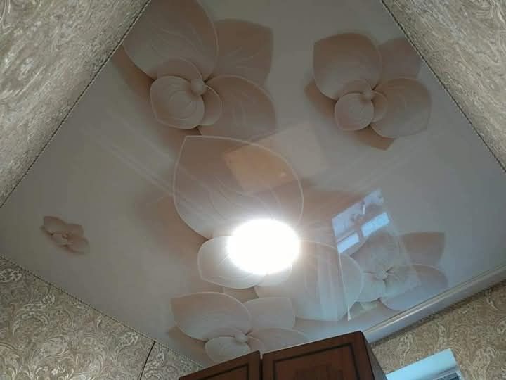 Натяжні стелі premium class