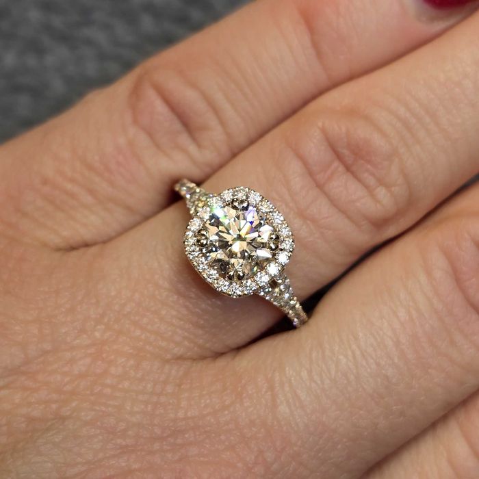 Pierścionek NATURALNY Diament 1.55 ct Łącznie 2.20 ct HRD 3x Excellent