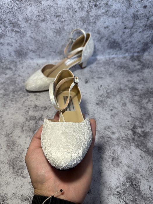 Nowe buty slubne r 39