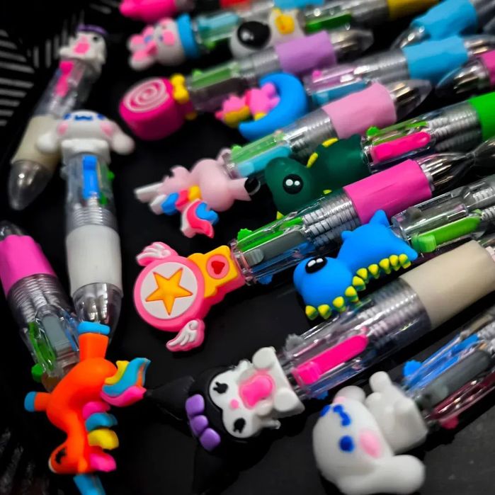 Canetas 1,50€ com brinquedos