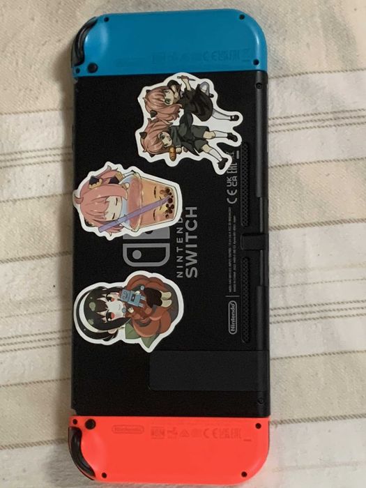 Nintendo Switch V2 usada mas em bom estado.