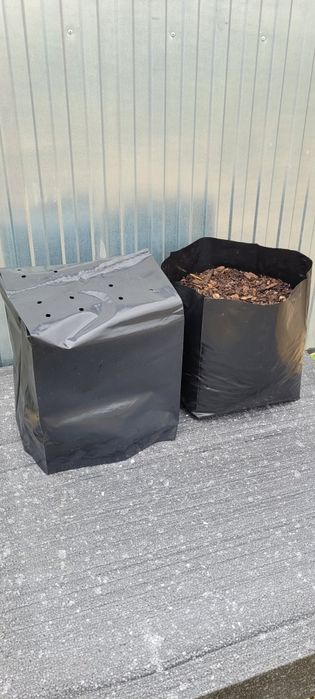 Doniczki 4L /100szt foliowe Produkcyjne Producent