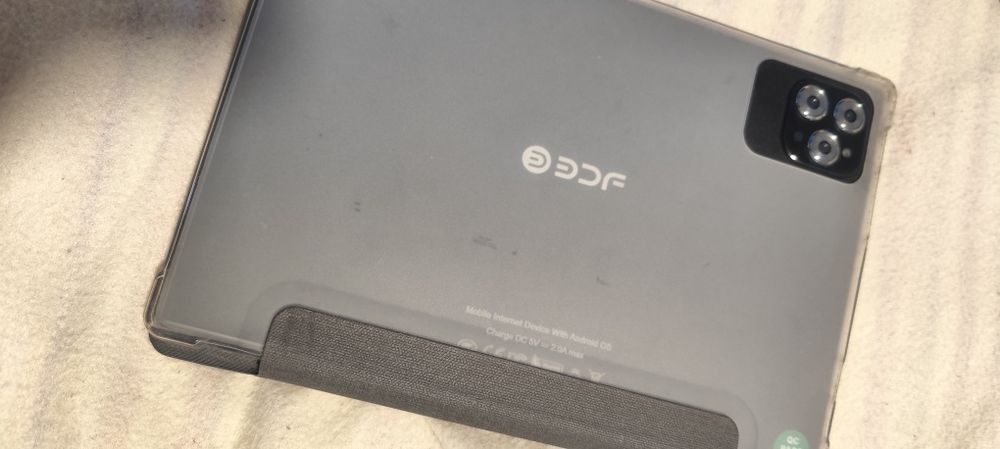 Tablet android 14445036811309568001