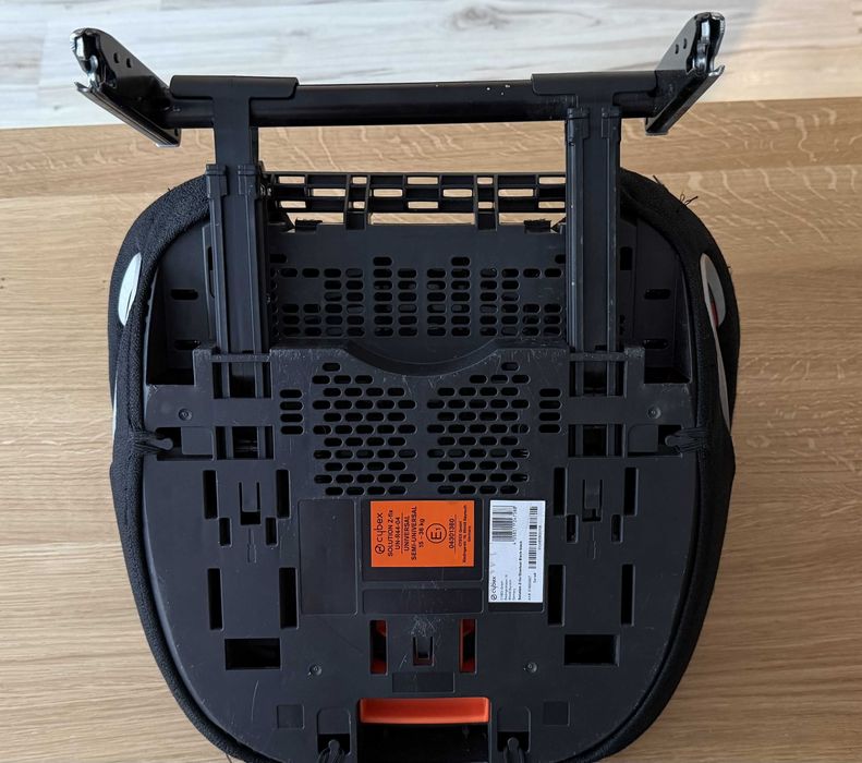 Fotelik /Podstawka samochodowa CYBEX SOLUTION Z-fix 15-36kg ISOFIX