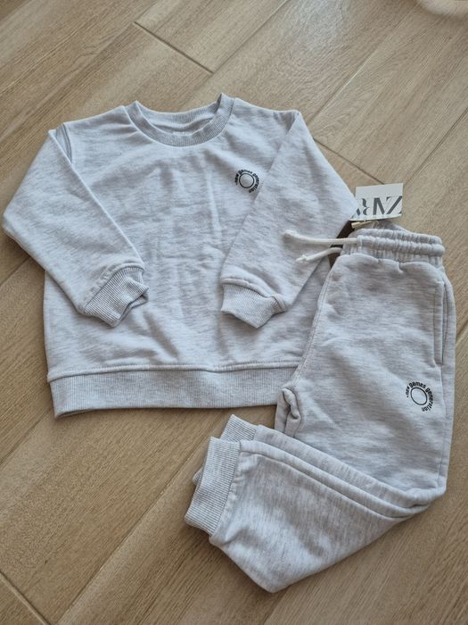 Костюмчик Zara 98см