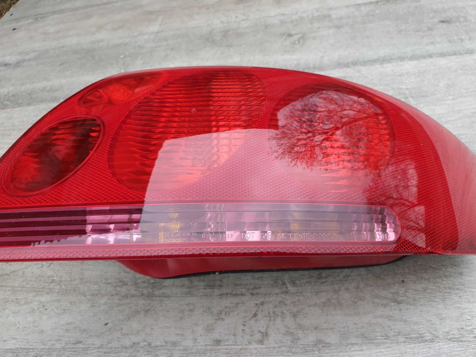 Audi TT 8N Lampa tył prawa