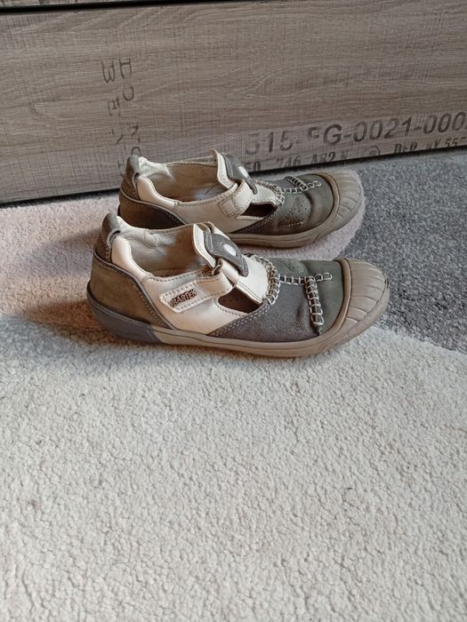 Skórzane buty chłopięce półsandaly na rzep Bartek, r. 32, wkładka 20 cm