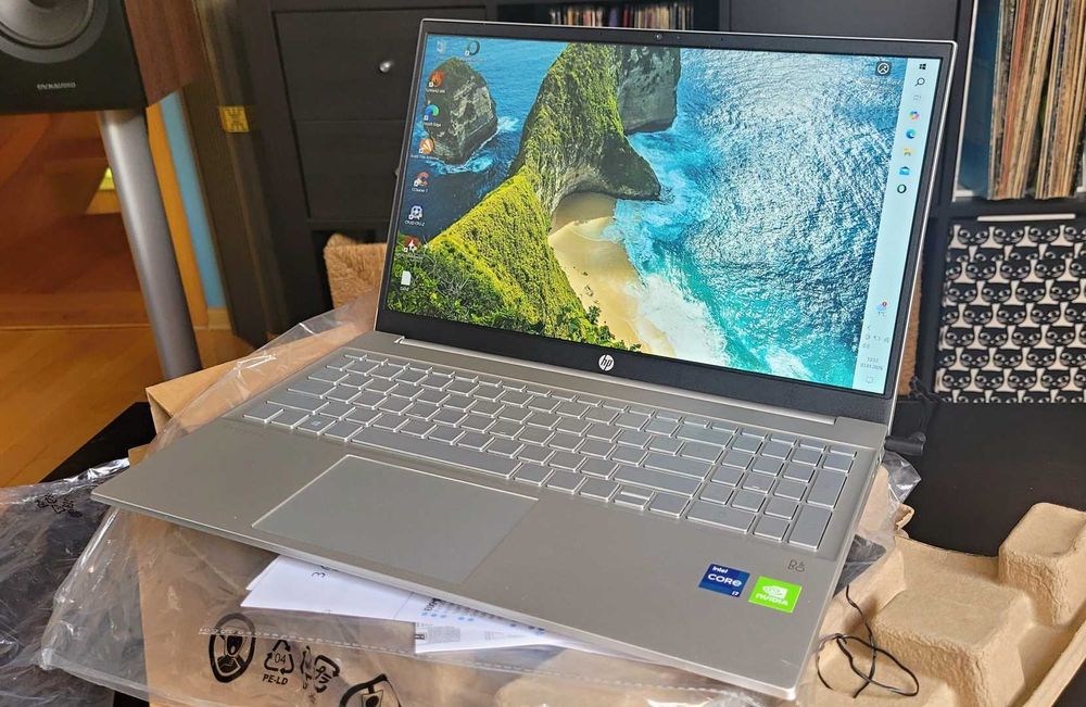 Laptop HP Pavilion, i7 11gen / 16 GB / 512 GB SSD / GeForce / ALU