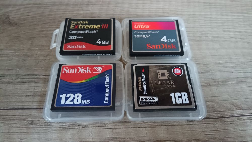 Карта памʼяті CompactFlash Lexar 80x  1GB