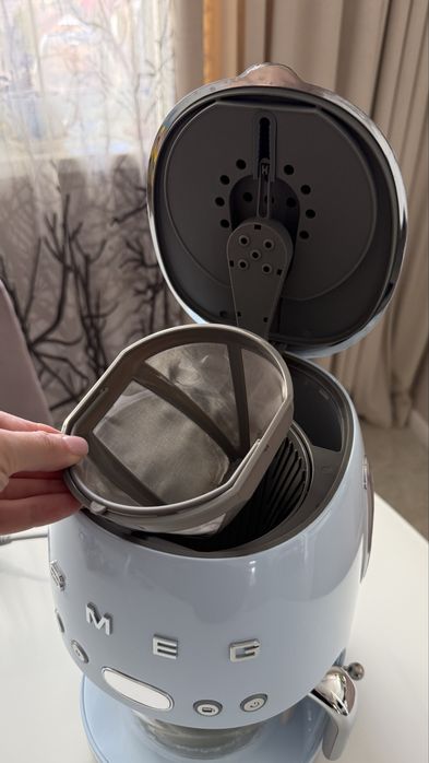 Кавоварка крапельна Smeg