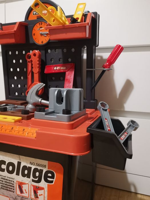 Zestaw majsterkowicza, skrzynia, stół roboczy