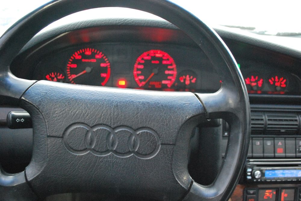 Audi 100. 2.6. 1993