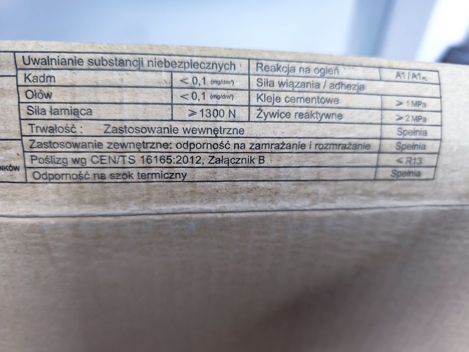 Płytki ceramiczne gresowe mrozoodporne Tubądzin