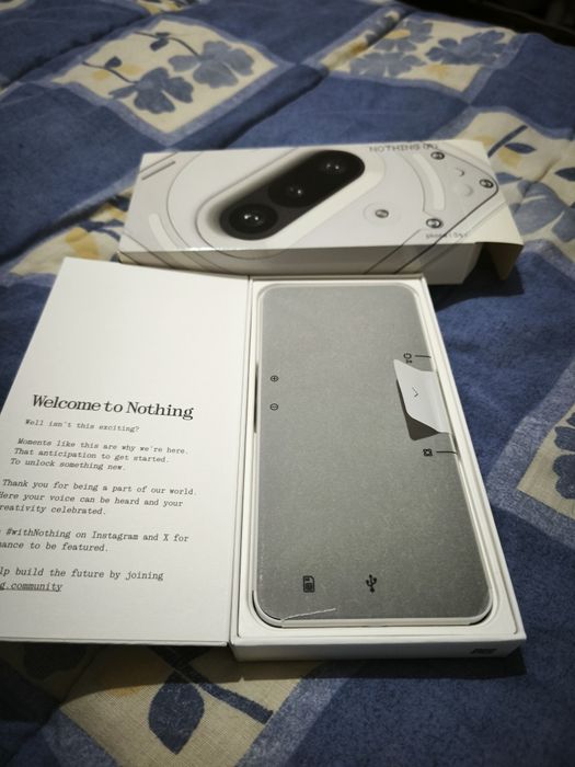 Vendo nothing phone 3a como novo