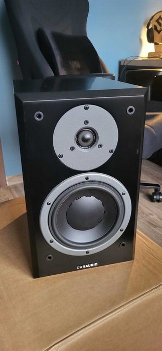 Dynaudio Emit 20