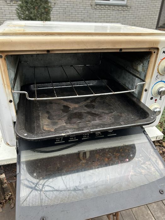 Електро піч , духовка