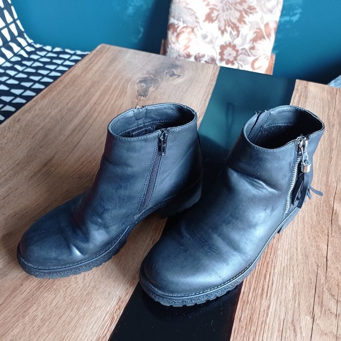 Buty zimowe na koturnie, obcasie