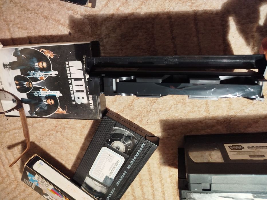 Kasety VHS 38 sztuk
