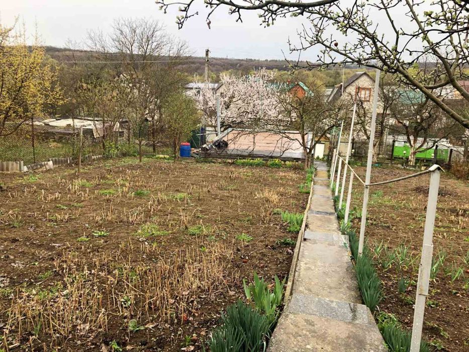 Продаж  дачі з ділянкою