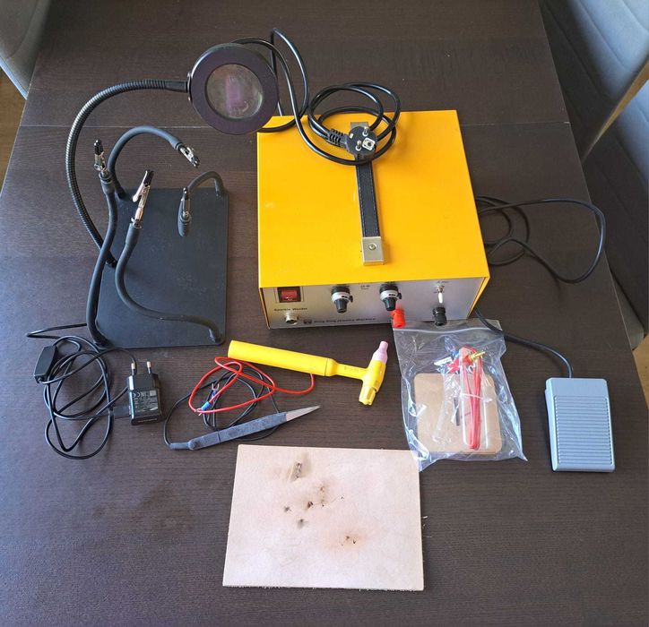 Máquina profissional de solda para Joias+pedal e lupa led com suportes e pinças - Sparkle Welder
