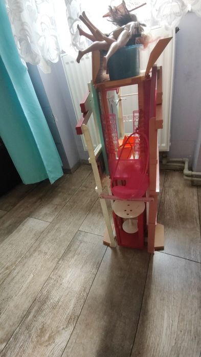 Duży składany domek Barbie