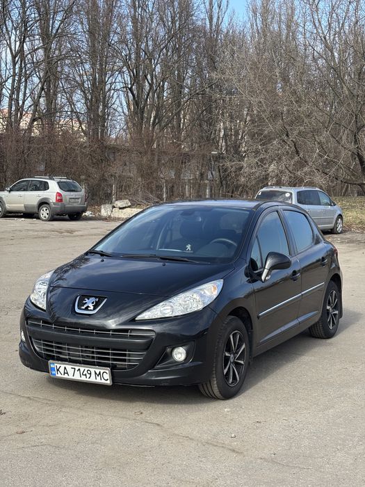 Продам Пежо Peugeot 207