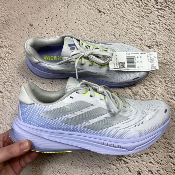 40 js3047 жіночі кросівки для бігу Adidas supernova Rise 2 Running