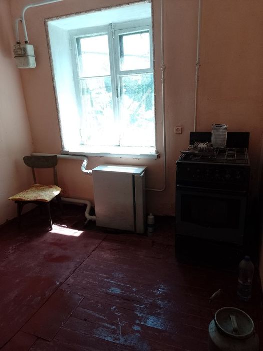 Будинок на тихій вулиці міста Путивль