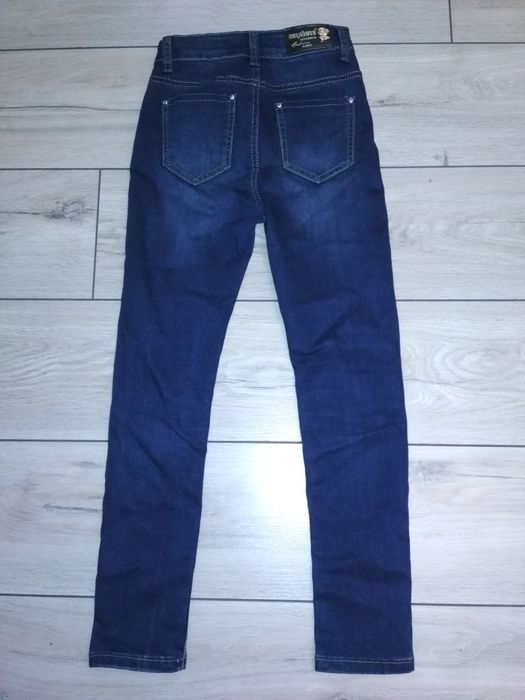 Джинси для дівчинки на зріст 140